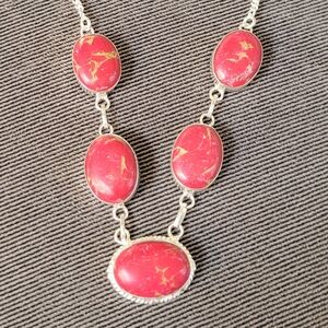 Elegant Red and Gold Women's Necklace